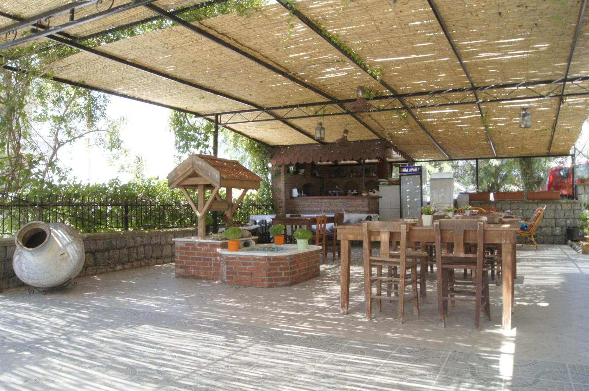 Fora Apart Otel Çeşme Exterior foto
